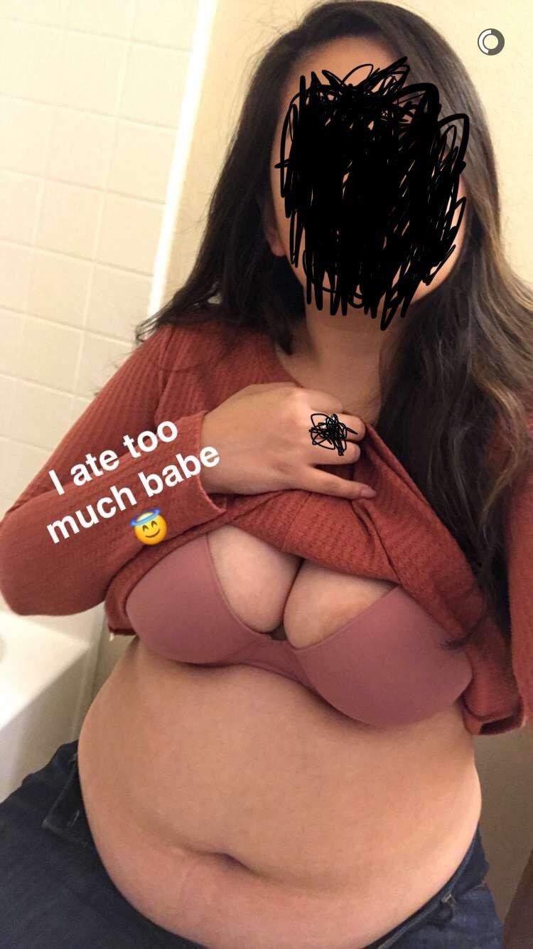 Gf sent me another pic after Thanksgiving.