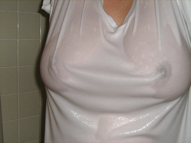 My ex-boss takes a few stills of her shower routine :)