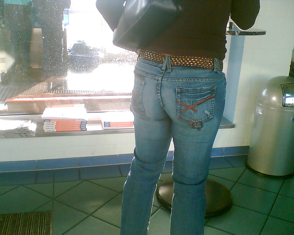 Jeans Ass Voyeur 9 Big Butt
