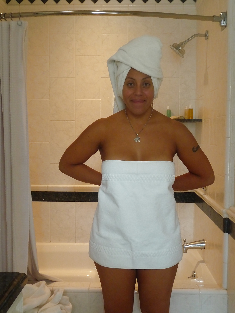 Ex-Girlfriend Maria Gonzalez DD Titties after the shower