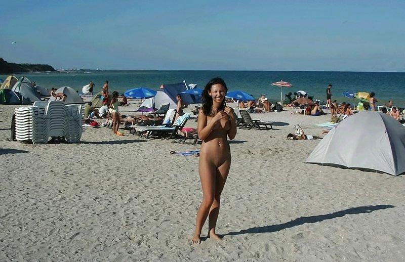 I am a beach nudist