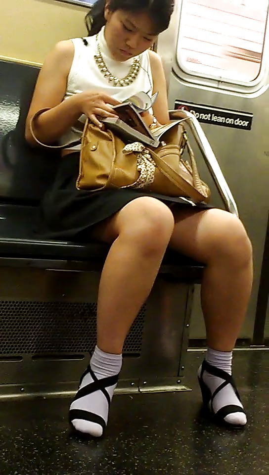 New York Subway Girls Asian Cute Socks