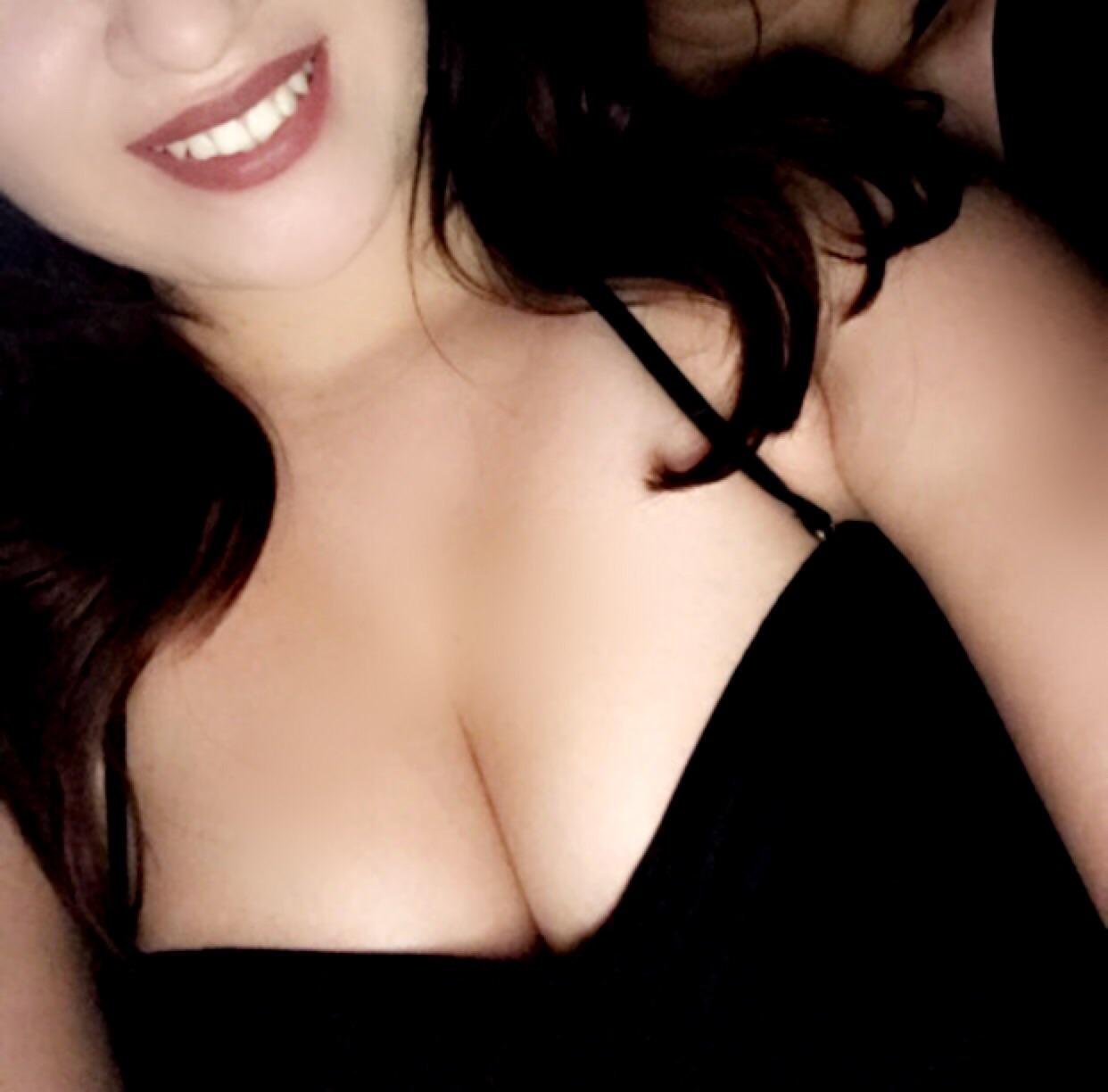 Would you stare at her boobs if you seen her ? Curious to know :)