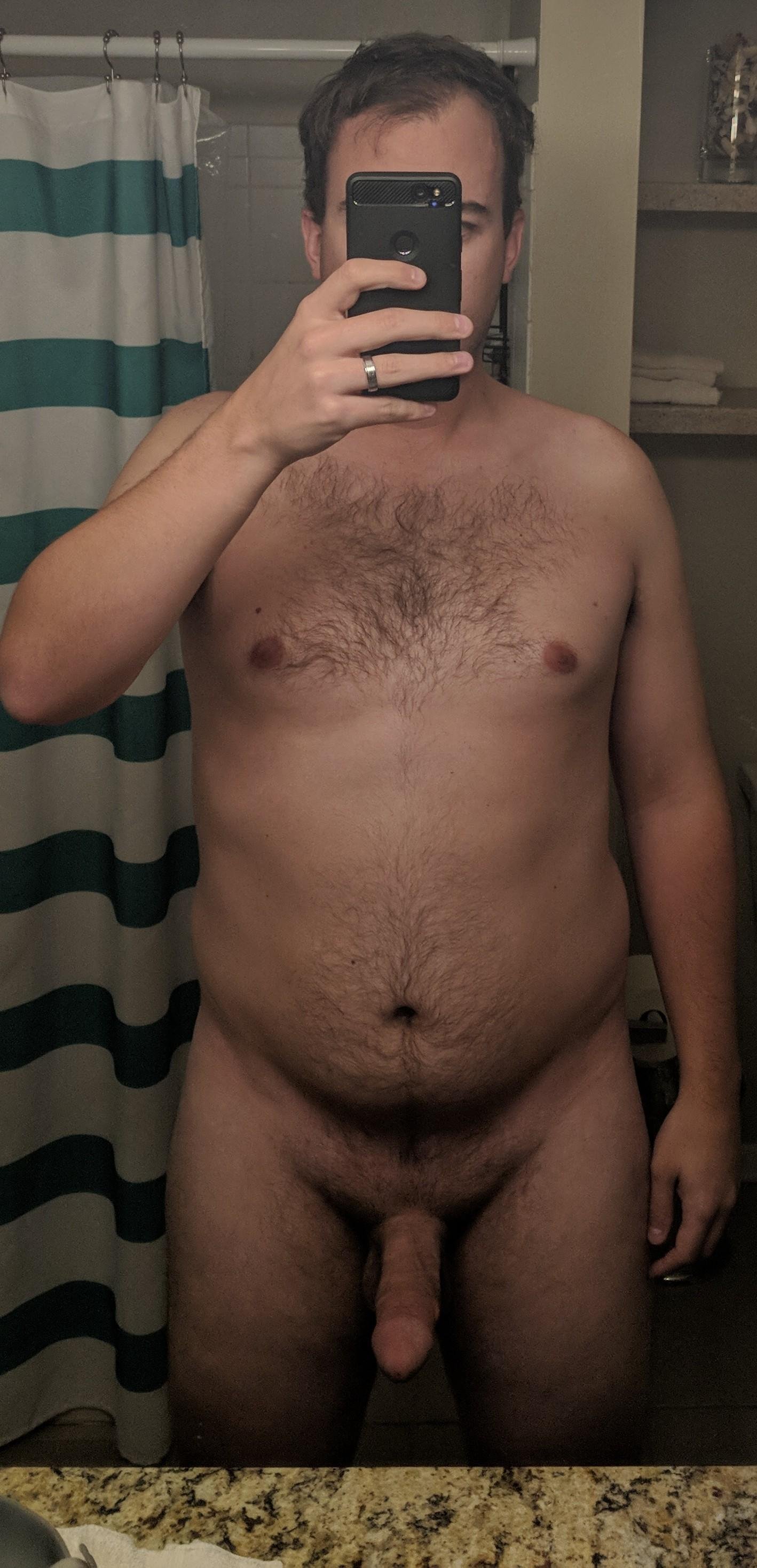 M 6'3" 235 trying to lose weight in midsection and hips. Hoping keto and a good program will get me there. This sub is a great motivator!