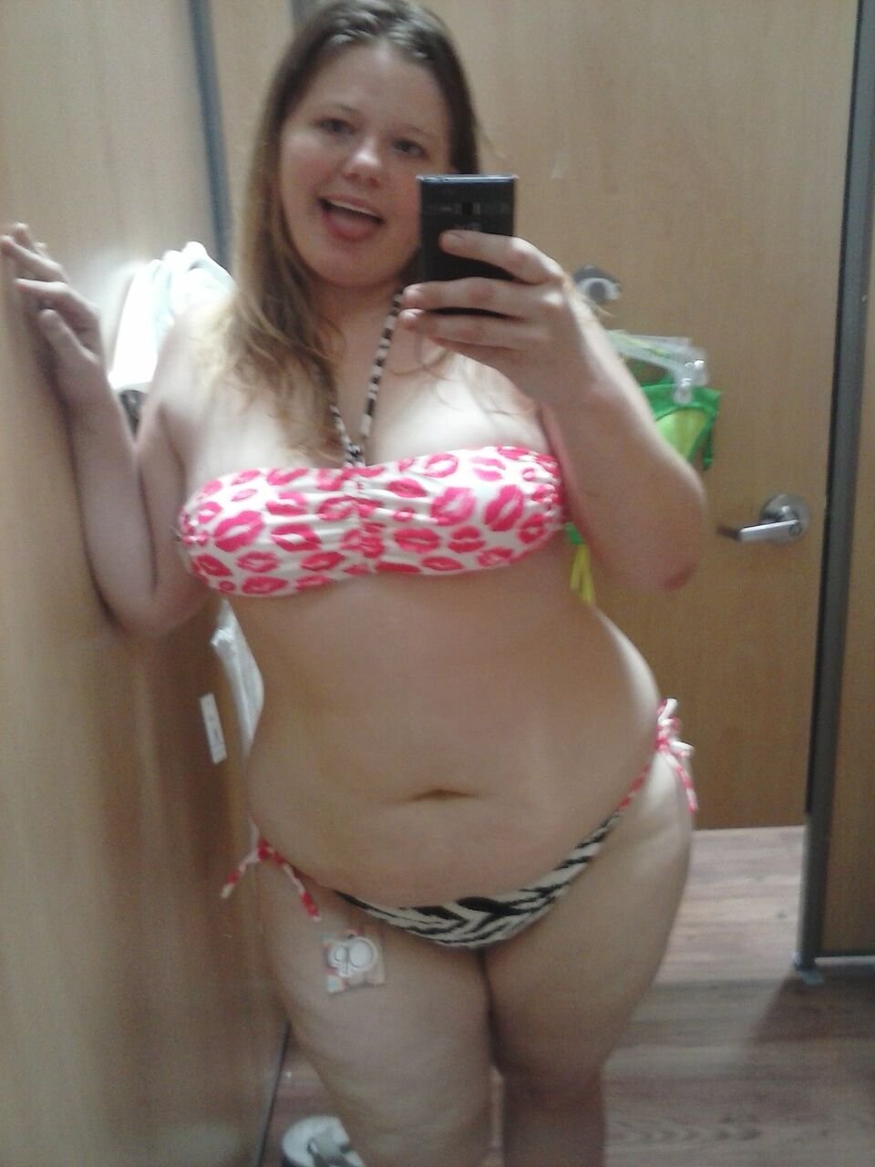Thinking about getting this bikini for this summer. Whatcha think?
