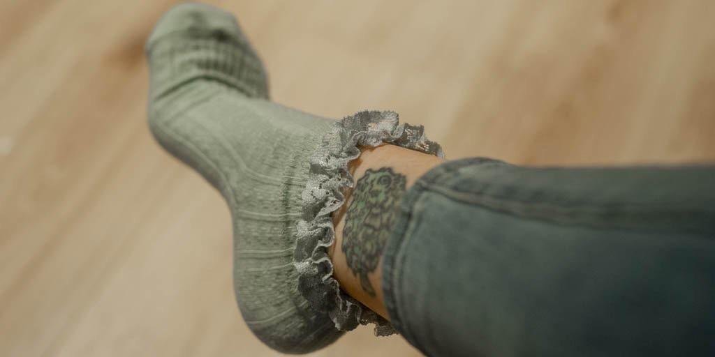 Does anyone else have a thing for frilly socks?