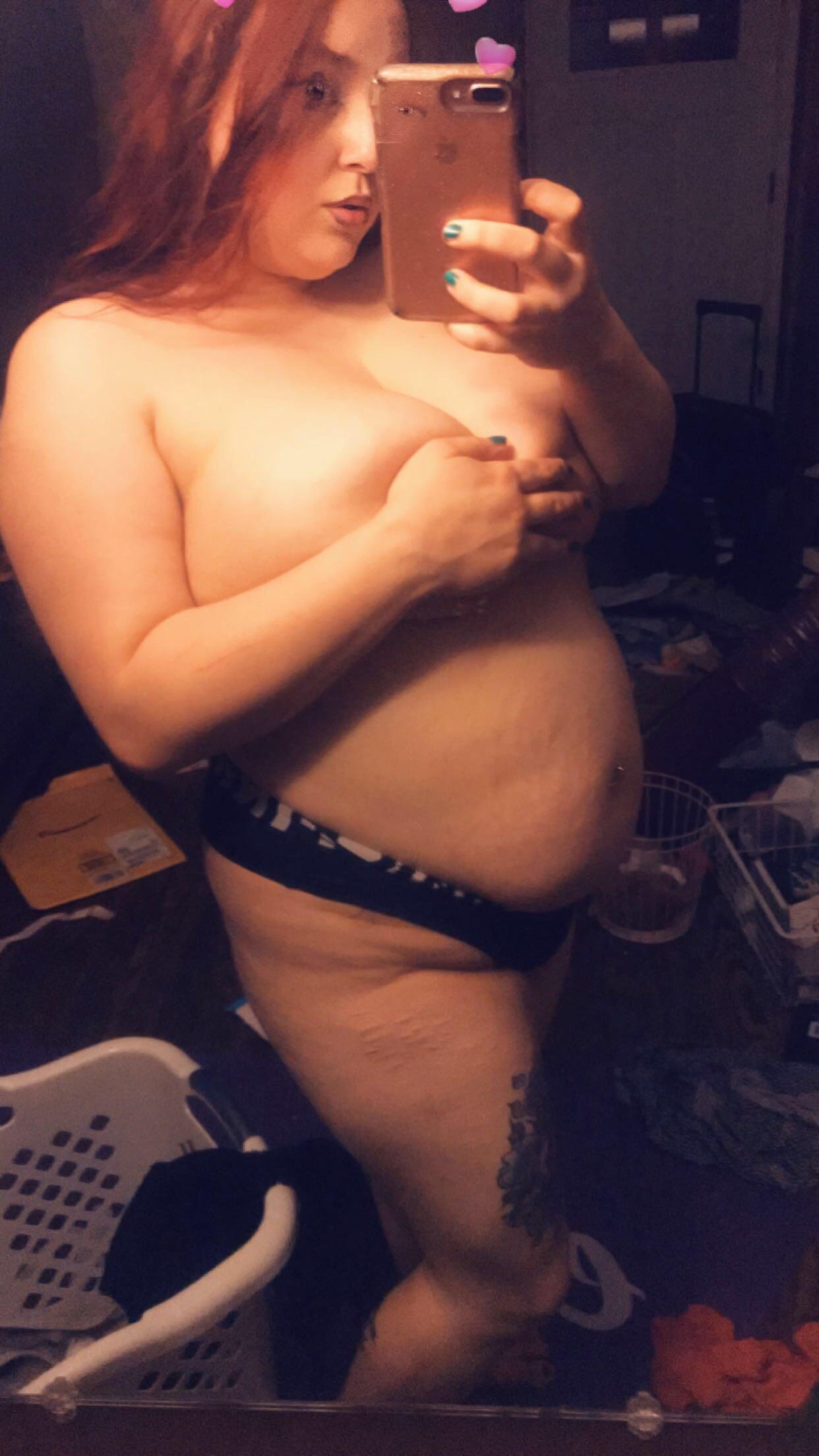 Been feeling really insecure about this weight gain recently and just my appearance in general... nice to have a place where my belly is appreciated 