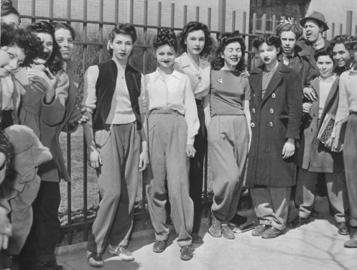 historicaltimes: Protesting the high school dress code that banned slacks for girls, Brooklyn c.1940 via reddit 