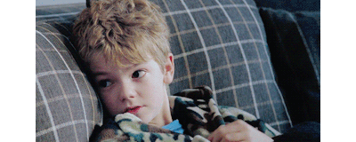 mariethephangirl: howellxlester: jarring: love actually (2003) - the maze runner (2014) #HE WAS 13 IN LOVE ACTUALLY IM GONNA SCREAM#HE LOOKS ABOUT 5 do you mean to tell me that the toddler in the top gif is 13 years old what the fuck