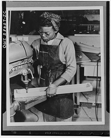 Rare Photos of Black Rosie the Riveters