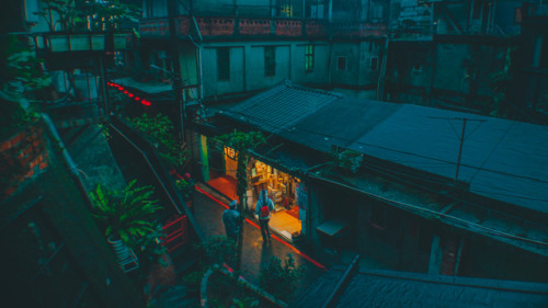 terranaut: More of the town that inspired Spirited Away. Rain and Lights - Jiufen, Taiwan - February, 2015 