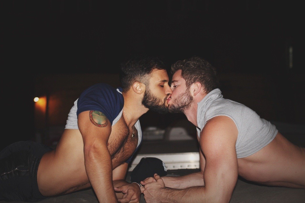 Night-time Kissing