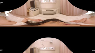 【VR】透明人間ＶＲ　病室に忍び込み、Ｉカップ美人患者を視姦。その後、乳を揉みしだき、パイズリでこっそり射精！