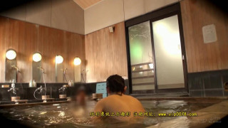 107OKYH-011 あみ(20) 推定Dカップ 箱根湯本温泉で見つけたお嬢さん ル一枚 男湯入っ？
