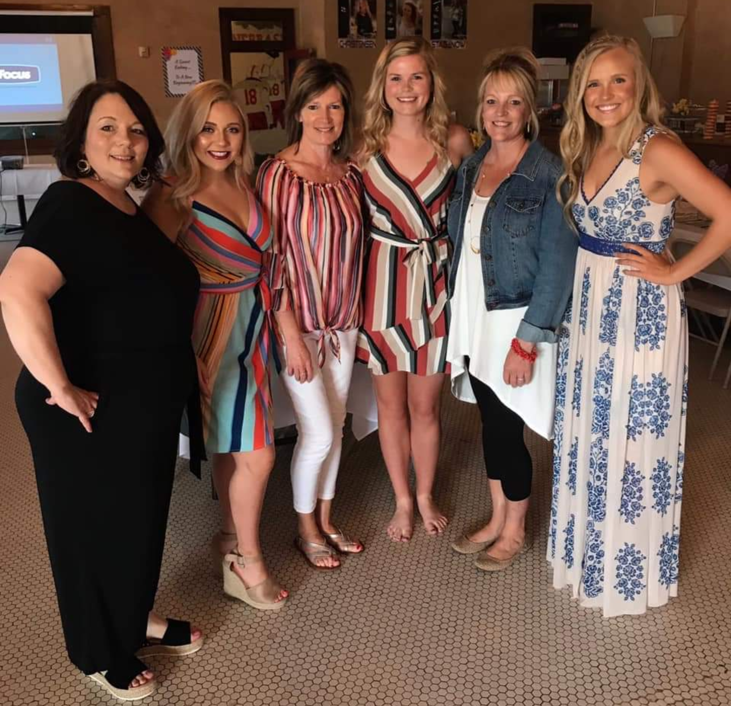 3 mom's and 3 daughter's