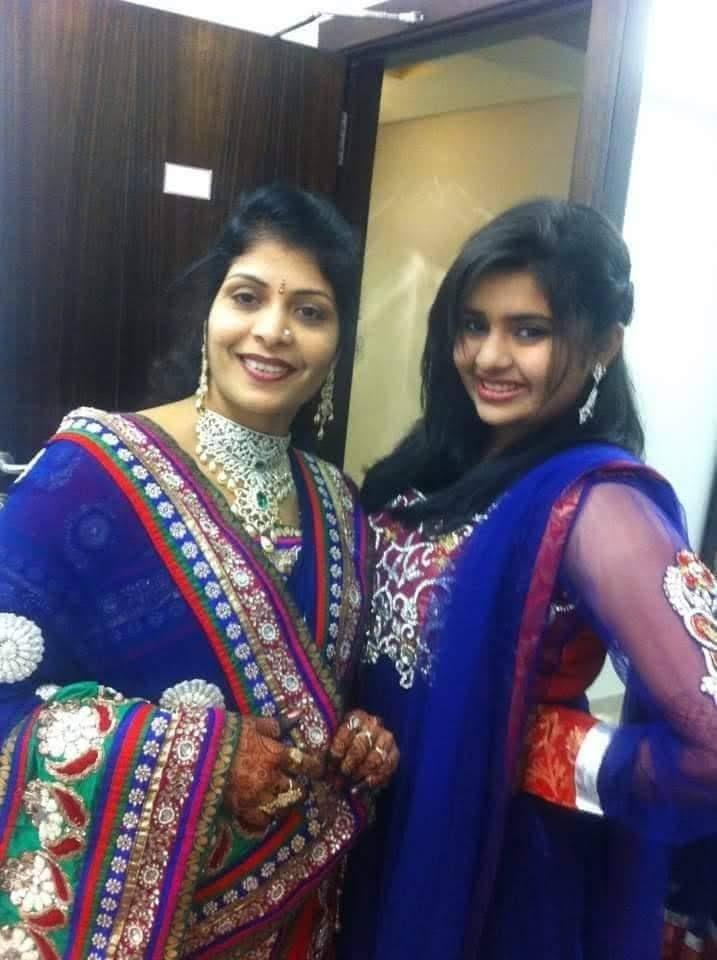 Indian Mom and daughter