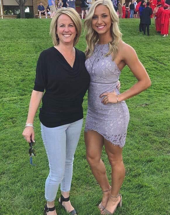 Mom's tight jeans or daughters short dress?