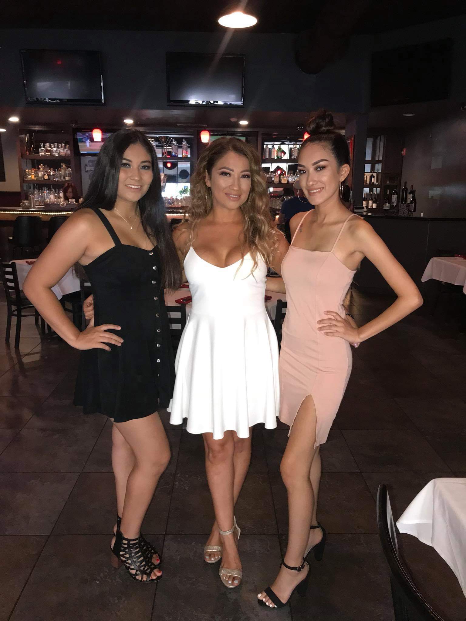 Hot MILF And Her Two Sexy Daughters