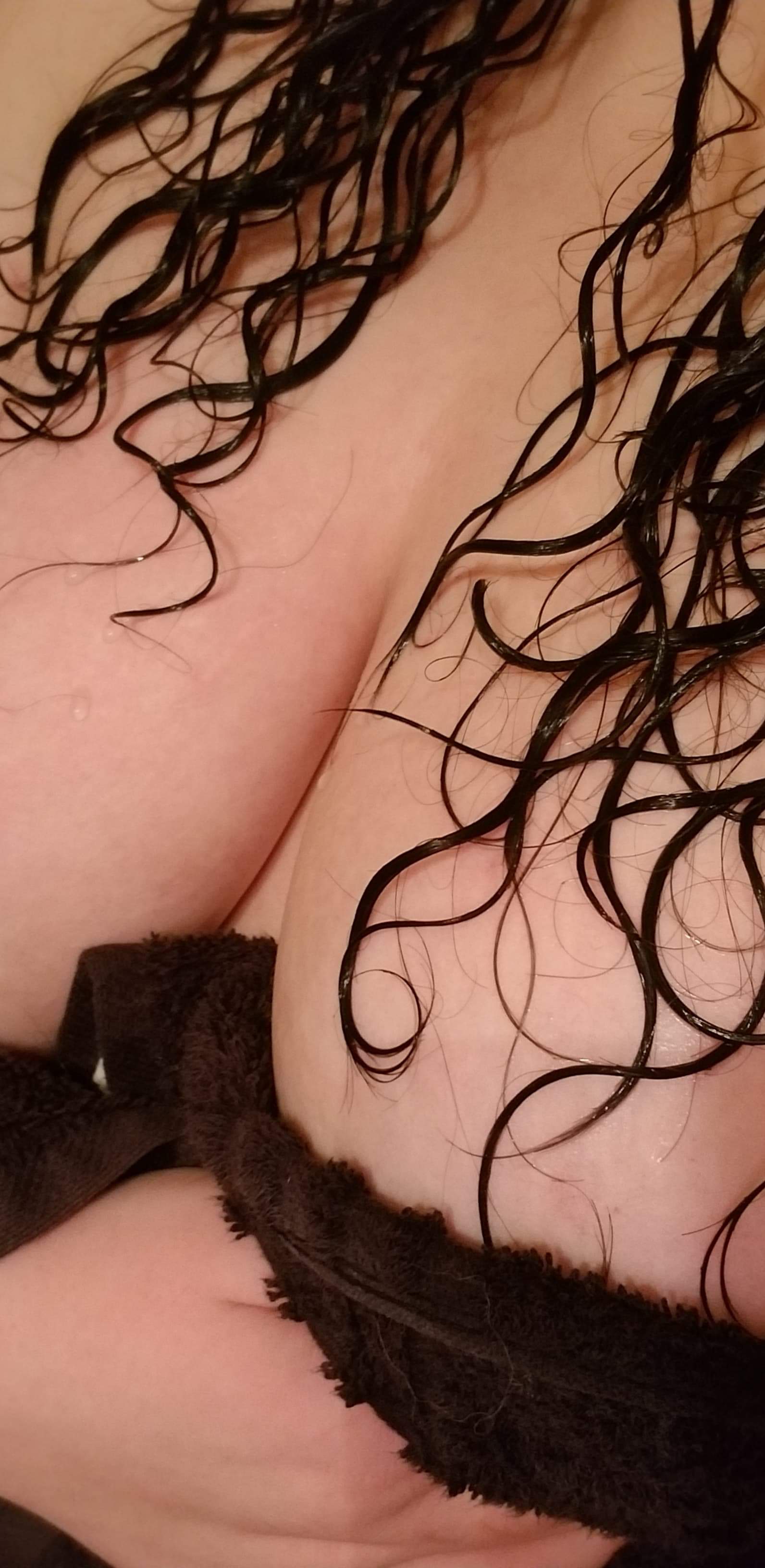 Hubby is still at work, I'm thinking I need some help drying off, any takers?