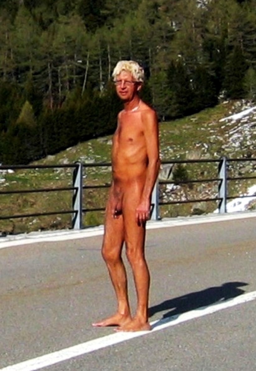 Norbert Kempe naked