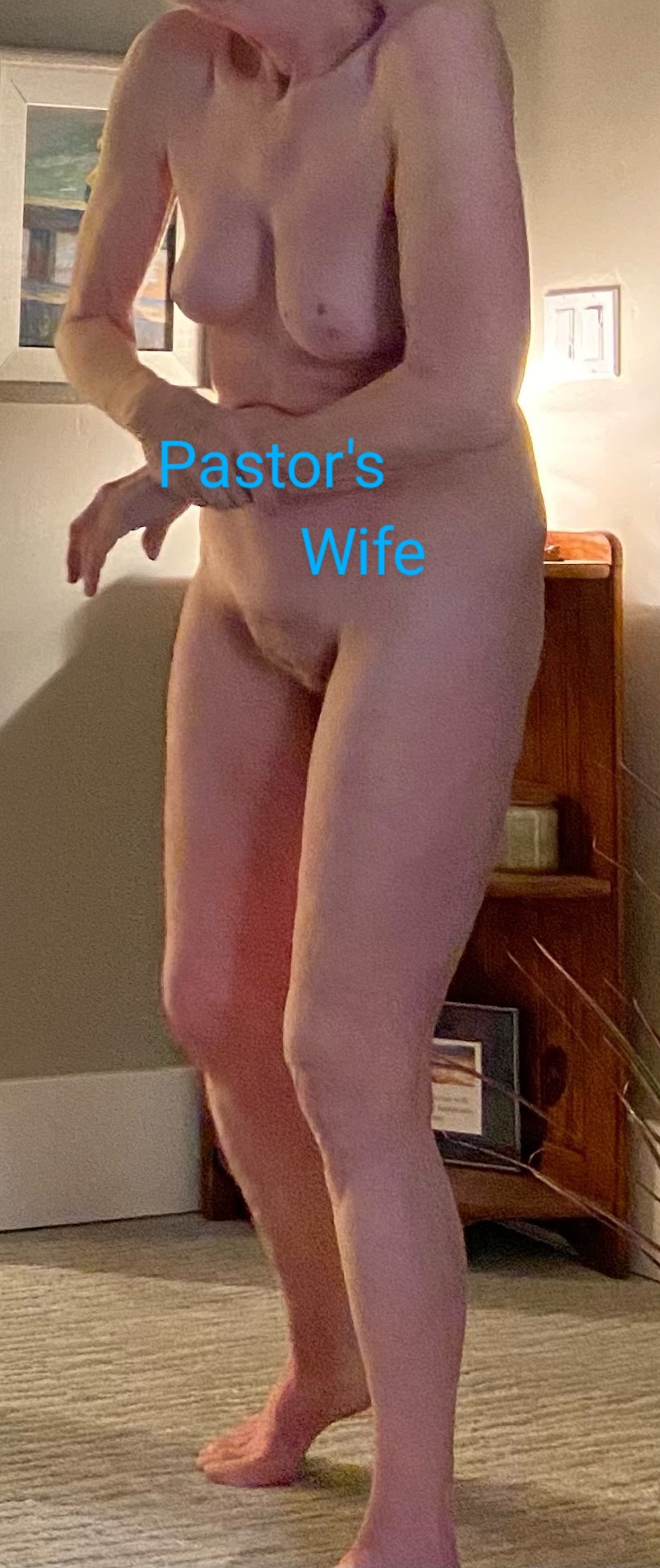 Pastor's  Wife Redding Herself for Congregational Gathering