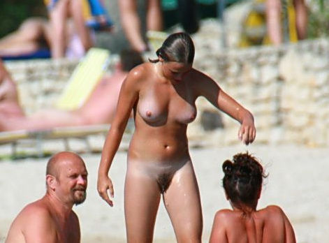 Nudist Teen
