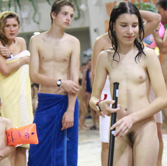 Nudist Teen