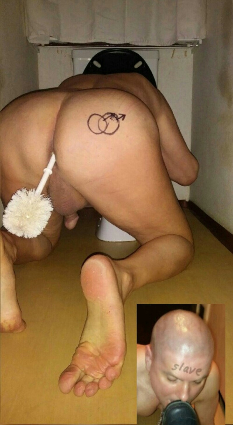 Straight Master, extreme online humiliation for gays