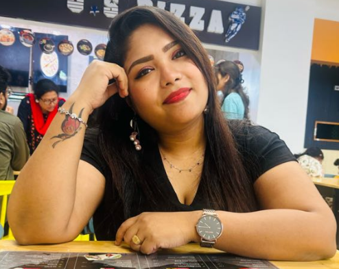 big boob randi