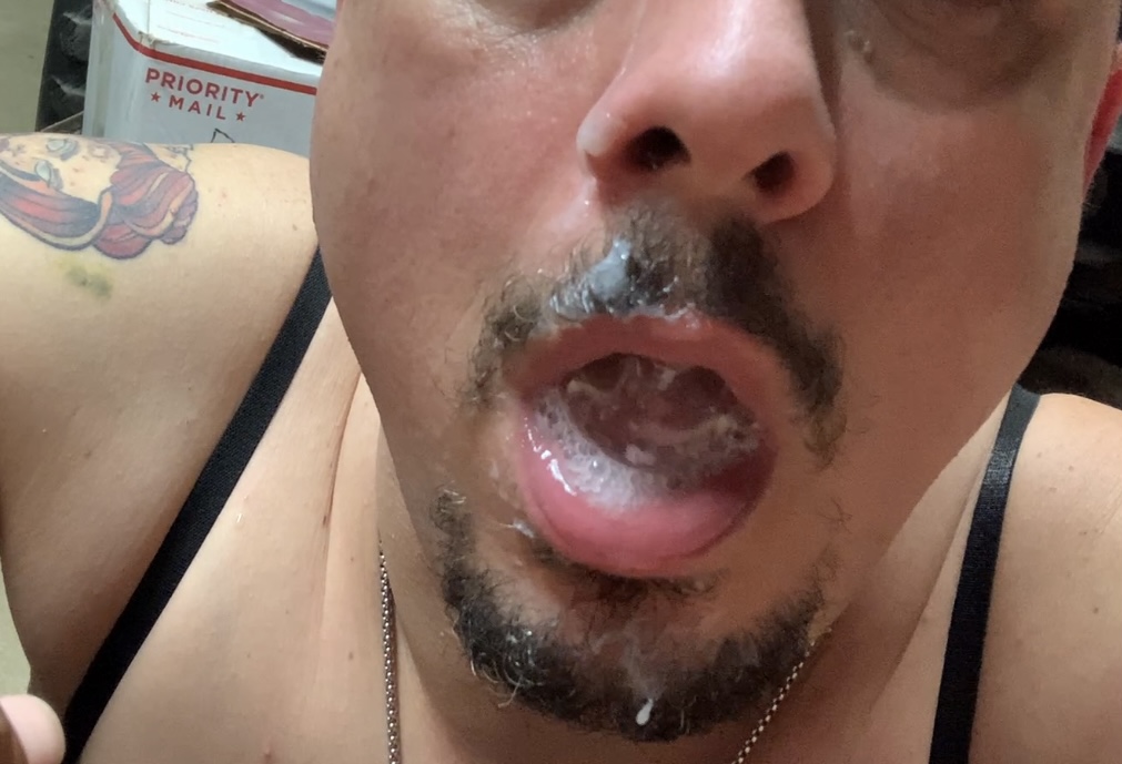 Cum Mouthfuls 2