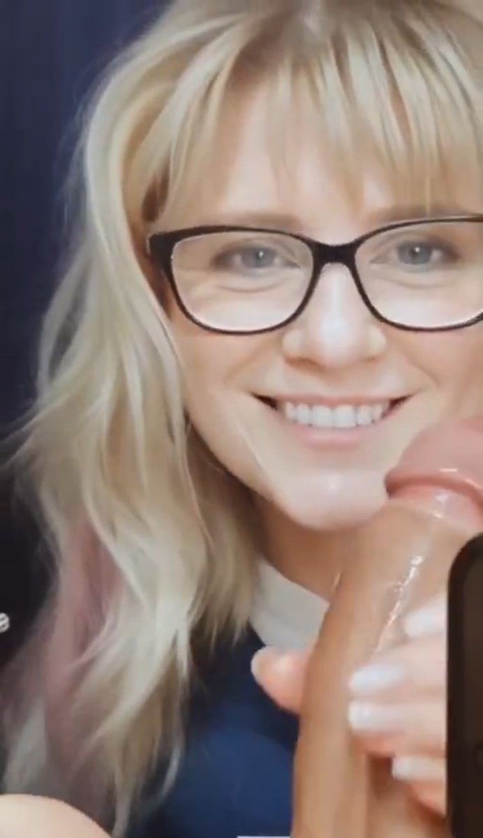 MILF cock slut Anna