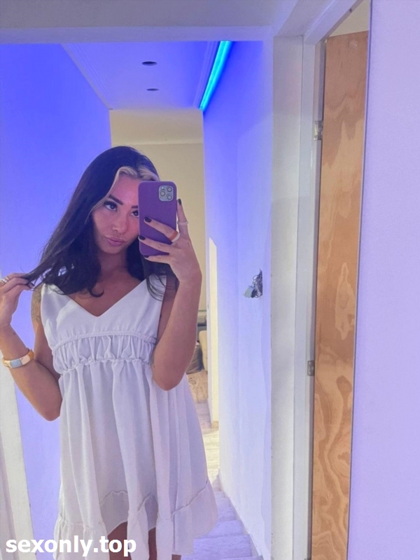 leslie sierra yomyua Bj Lexi