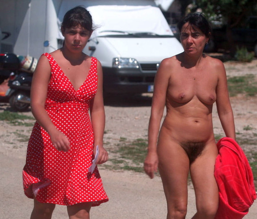 Nudist Teen