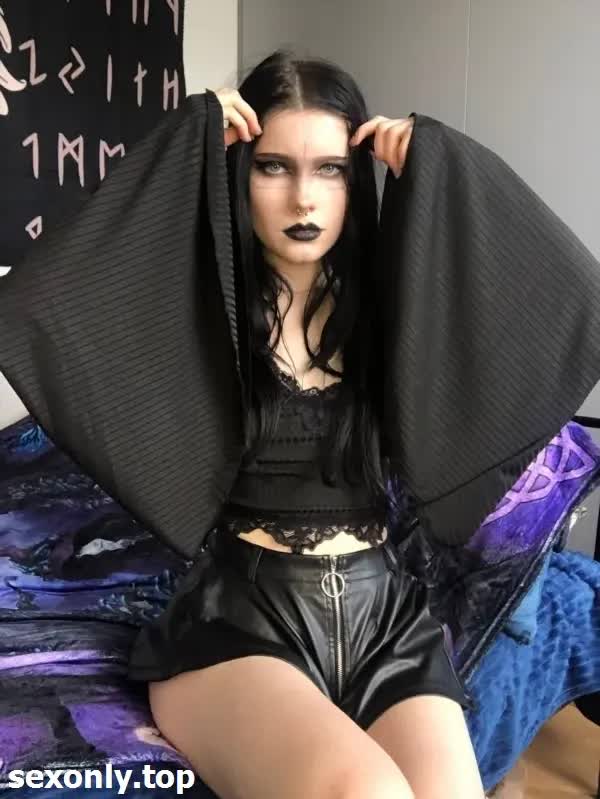 Little Miss Luna Rainbowmouth NalaFisher