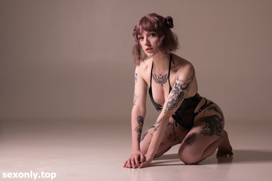 Niki Nute foreverblond Canadian_Cutie96