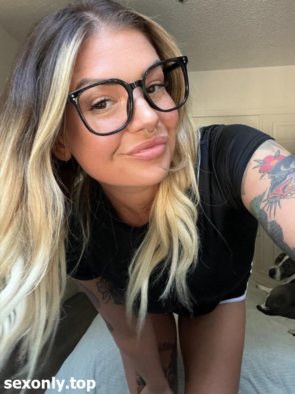 Therealucy Kandy21 DazzlinDomDiva