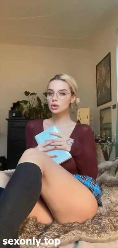 LilithsecretCouple miawilddoll_ Sarah summers