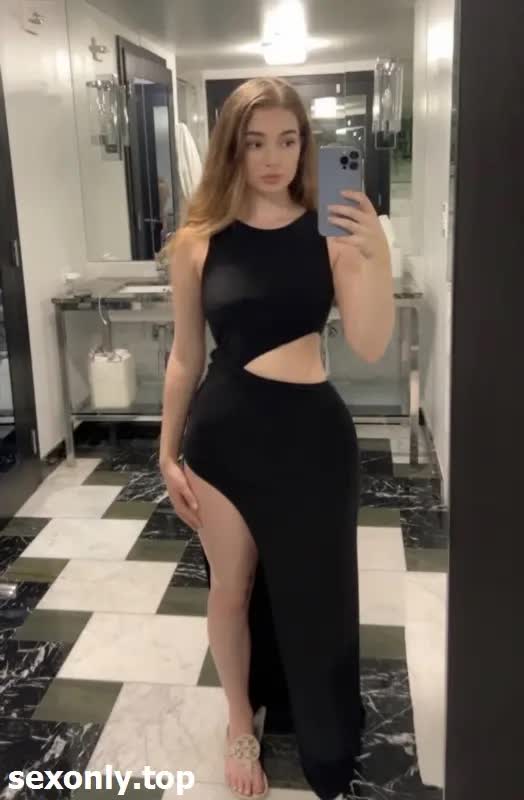 SpecialKayxo LindaBaby21 Nikki_Cremeux