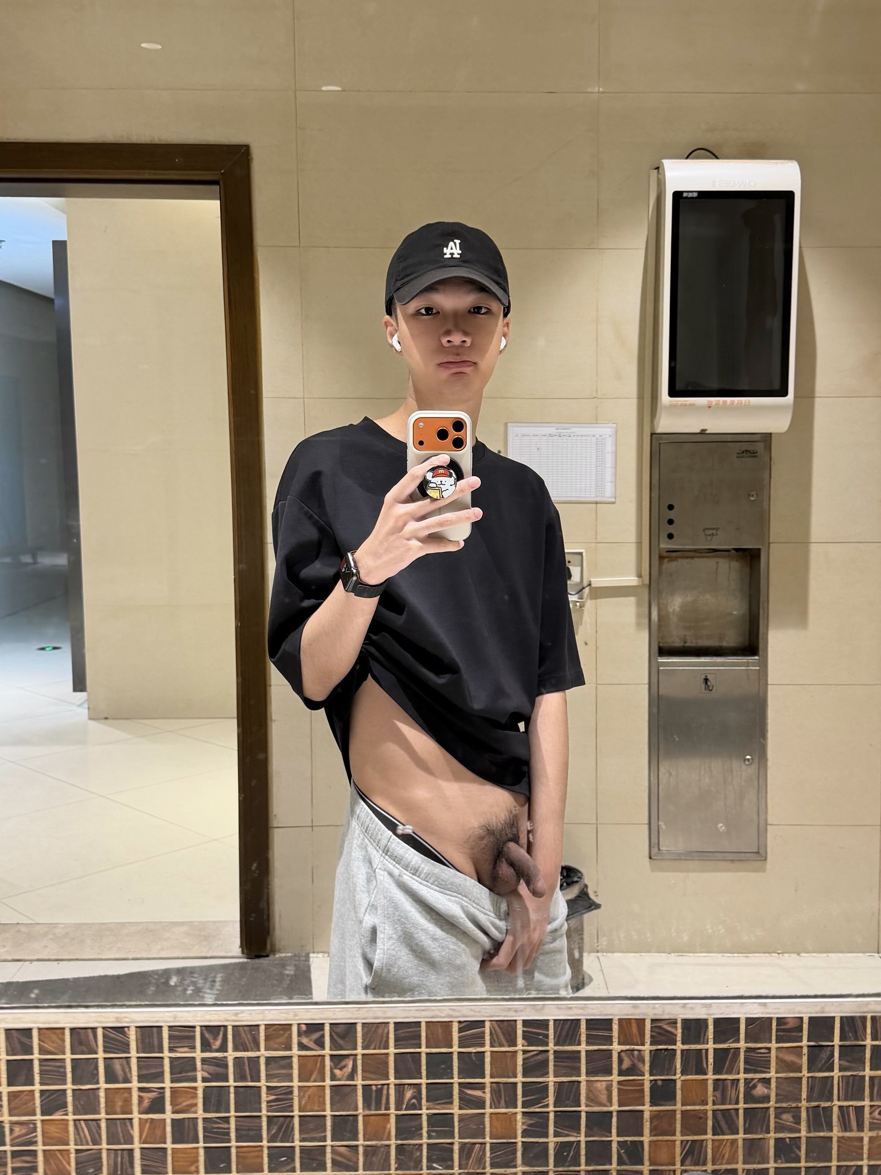 Asian faggot huang tianming