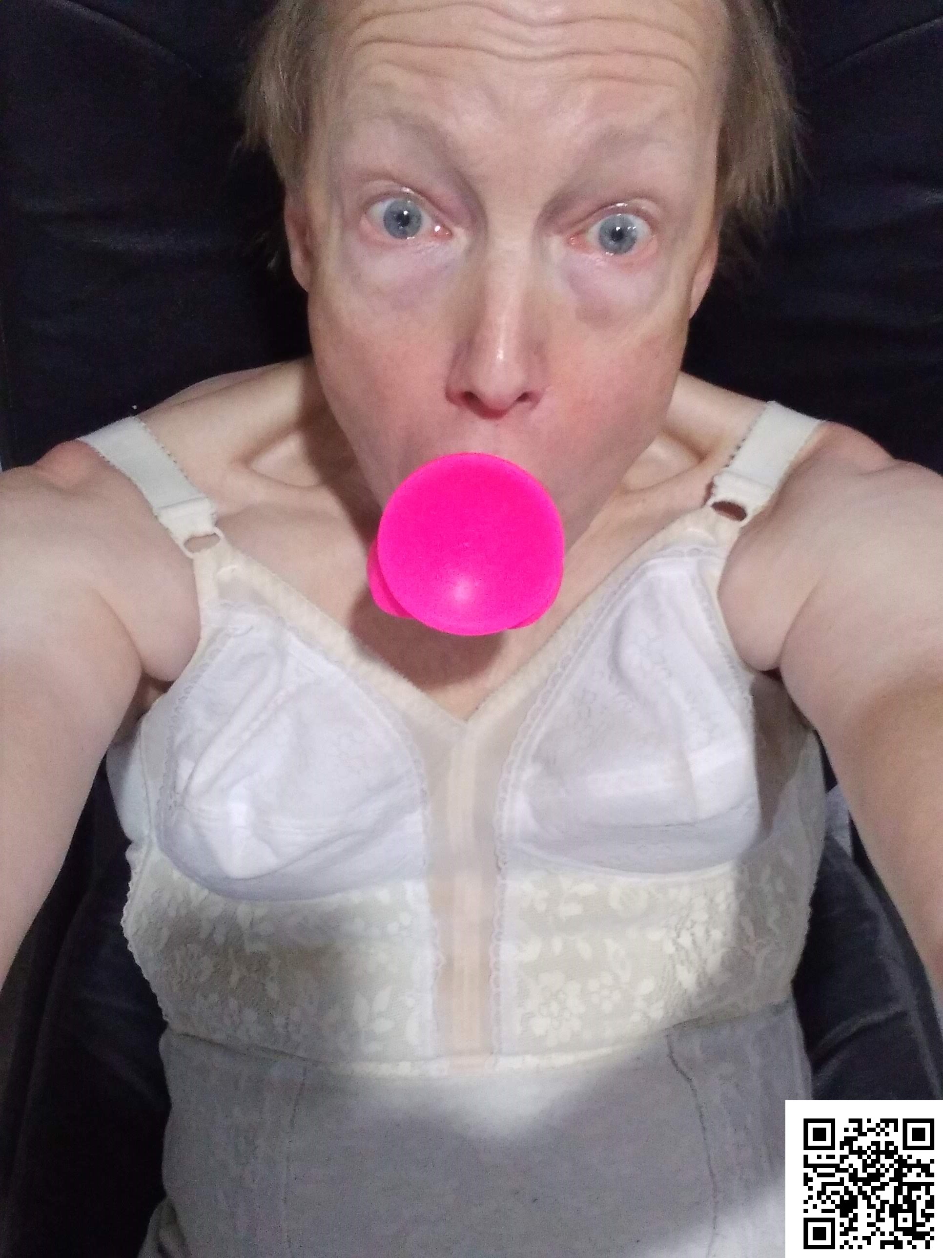 Oh Fuck, I'm caught. bra wearing old sissy faggot dildo sucker on cam + qr 