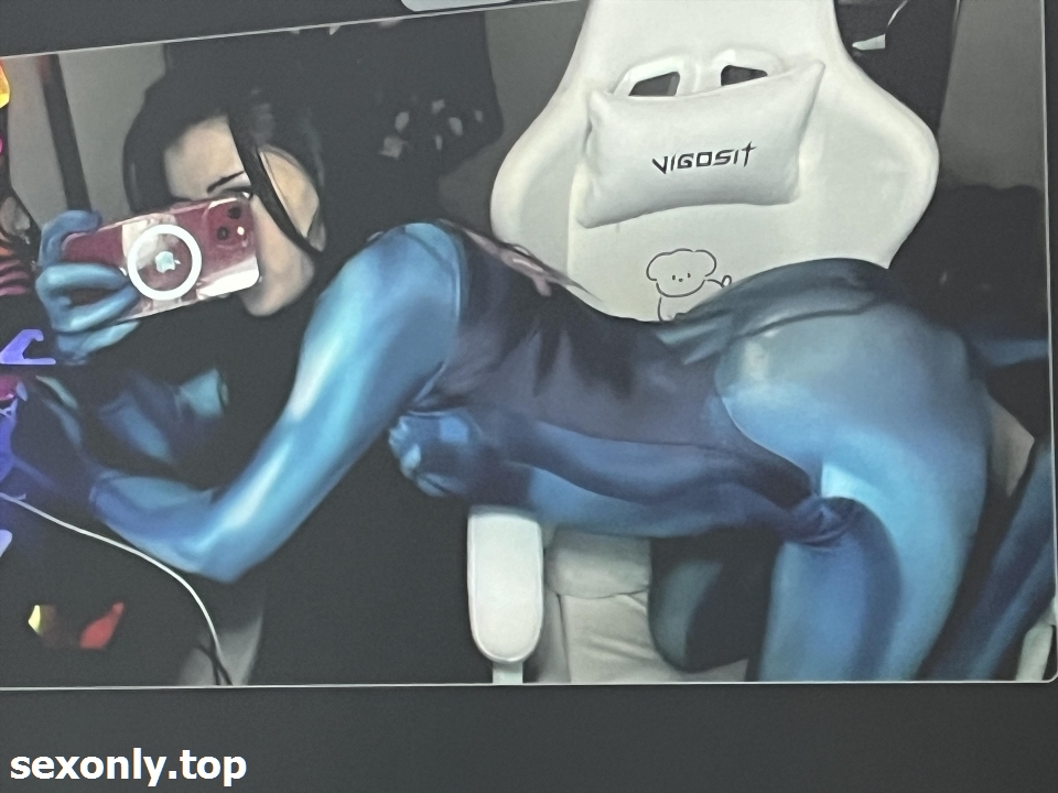 Mary J. Rydes luviiphatpussy nora_barcelona