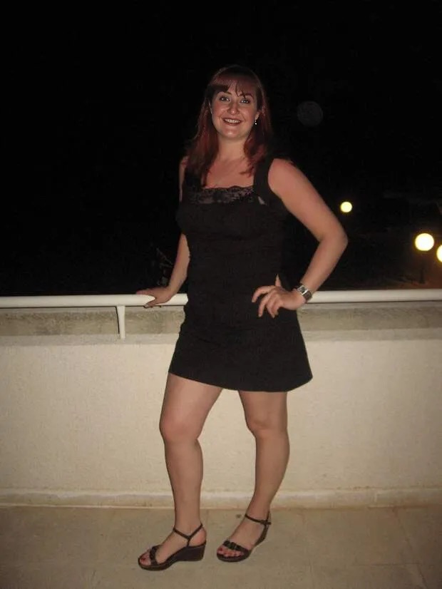 Melissa Louise Boyer wearing her sexy sandals her husband gets off to