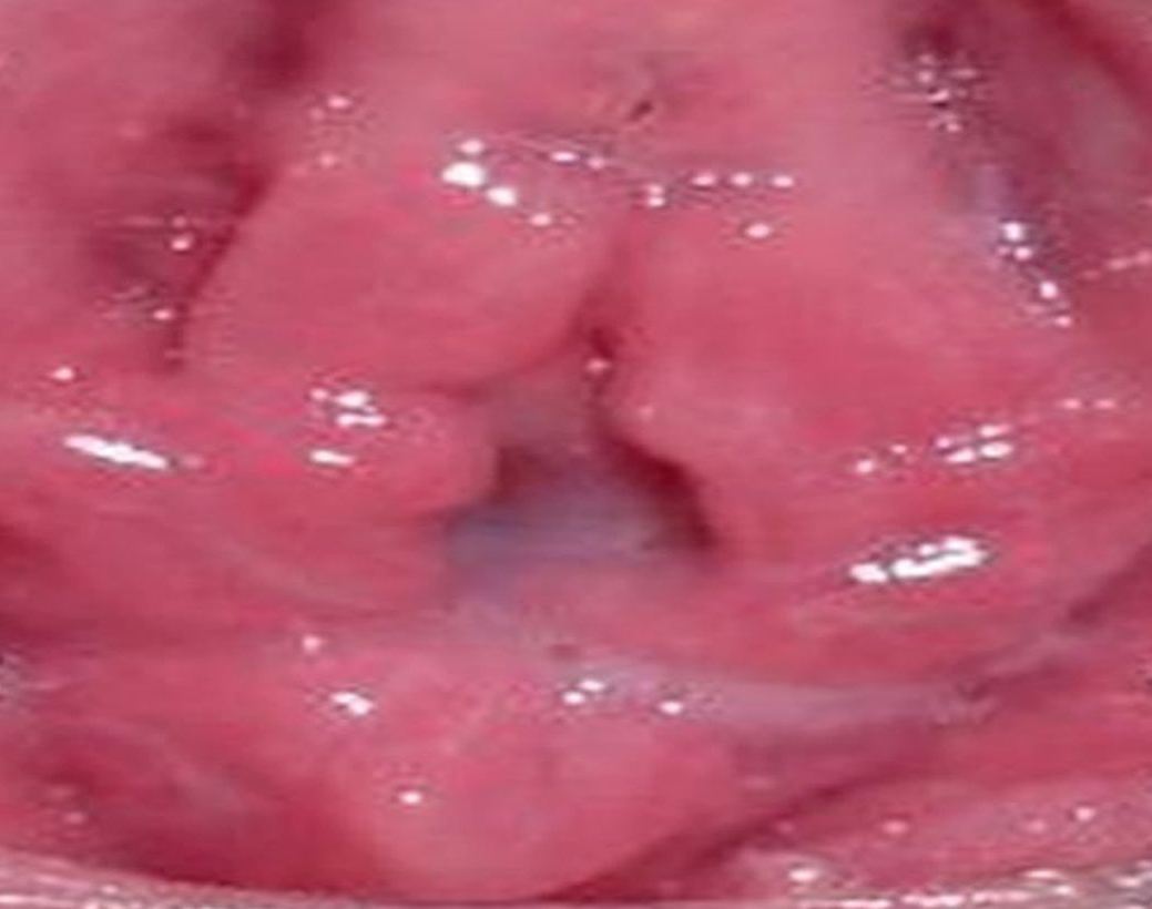 SEXY Bruenette NUTTE - IHR GEiLES POLNiSCHES NASSES ROSA FiCKLOCH EXTRA für DiCH in NAHAUFNAHME!