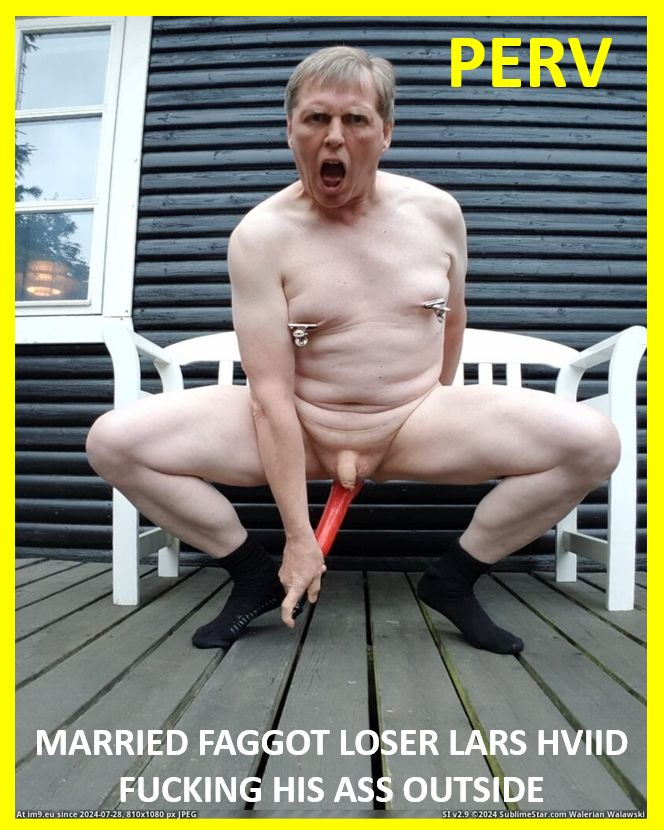 married Faggot cuck dad Lars Hviid