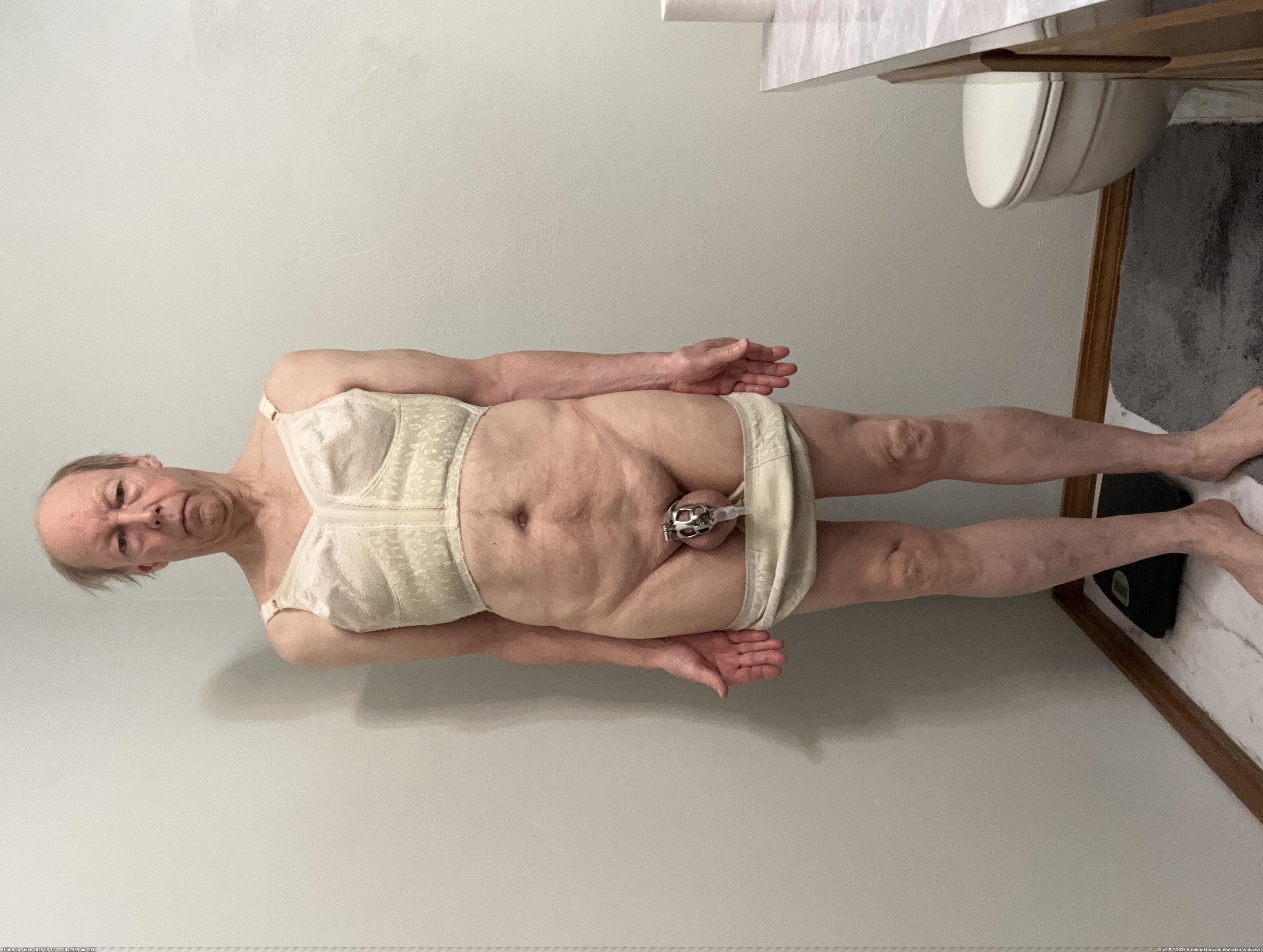 playtex bra and girdle Bob Sodergren chastity wanking day over big white spanette cocksucker Seattle