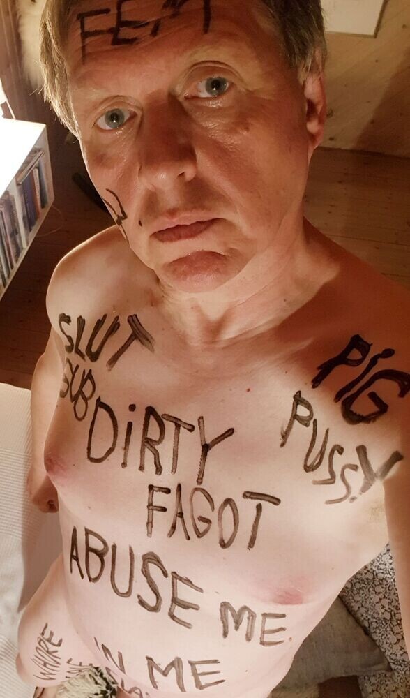 Faggot Lars Hviid just nudes exposed