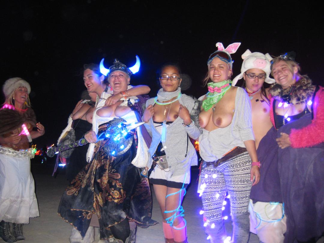 Sarah Marie Ortiz Burning Man 2015