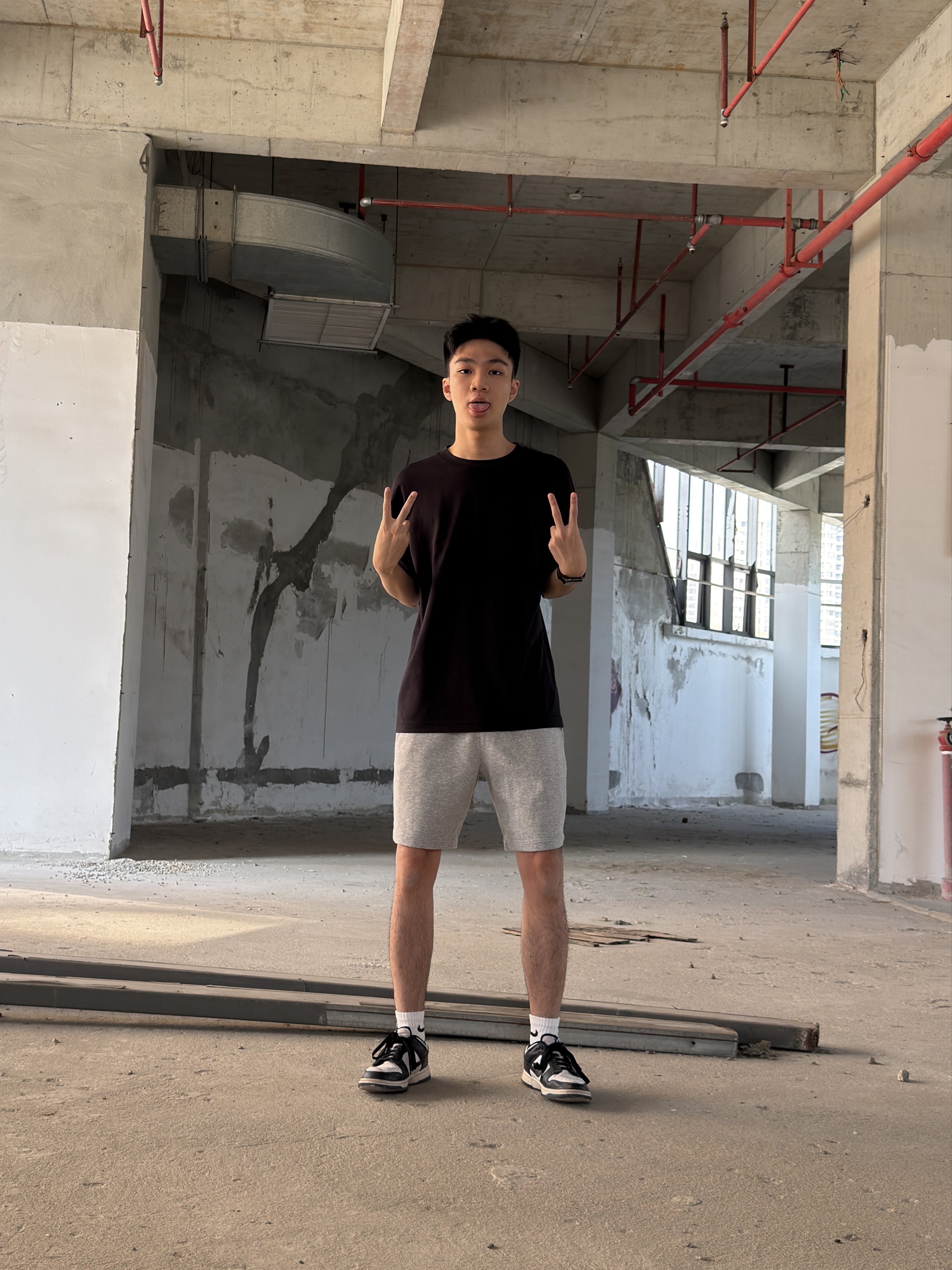 asian faggot huang tianming