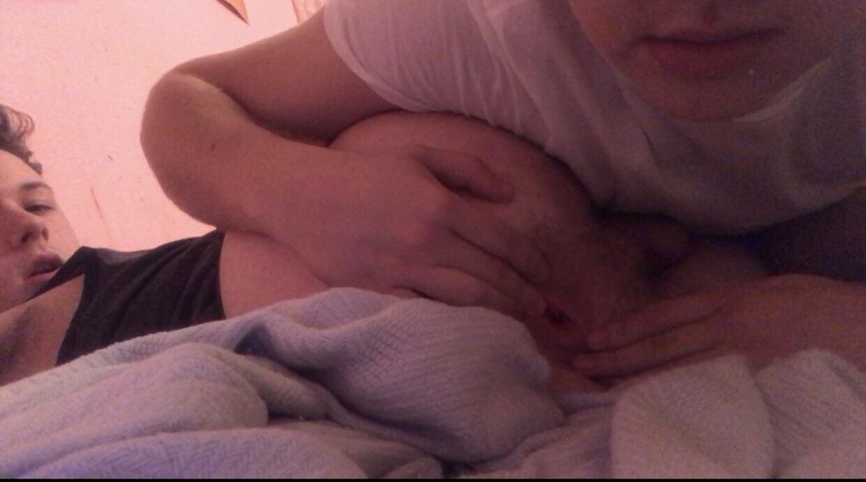 My boyfriend stretching my hole