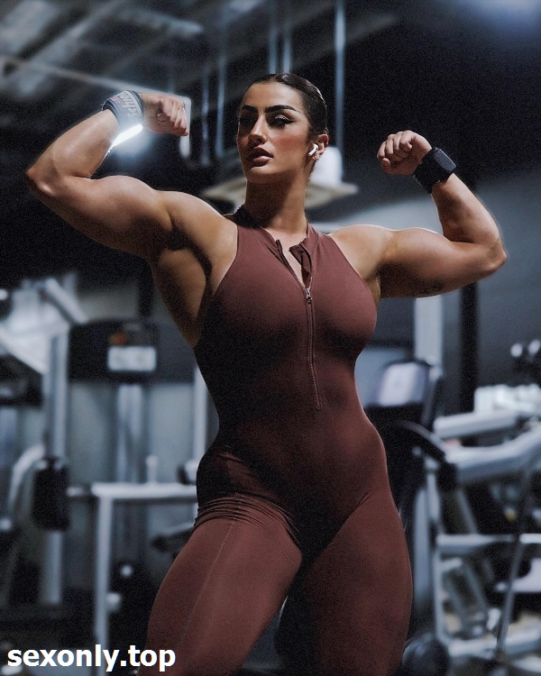 GoddessSunday Anguie Serrot lolajane